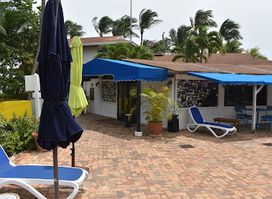 Hemingway’s Poolside Rum Club
