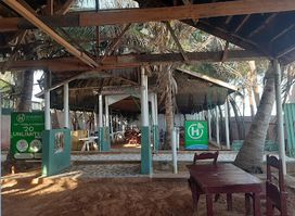 Jaziira Beach Restaurant - Makhayad