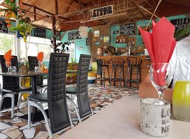 Refresh restaurant pizza bar