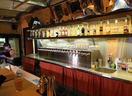 Gonzo Bar