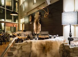 Kitchen & Bar Dabbal