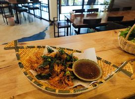 แซ่บรสา