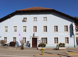 Hôtel du Jura - Restaurant Le Coin des Amis