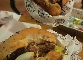 La Burguesa - Sanber