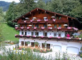 Gästehaus Weiherhof & Cafe Indulgence