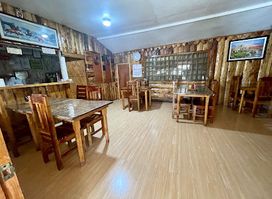 SLABHOUSE Cafe and Restaurant