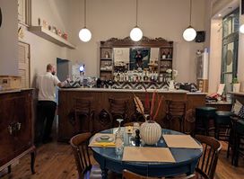 Ellas bistro
