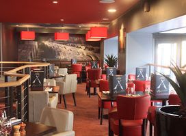 La Taverne - Table de caractère - Limoges