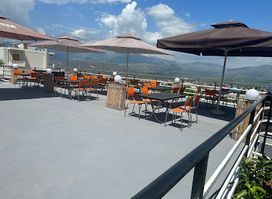 Shtepia e Totes Restaurant