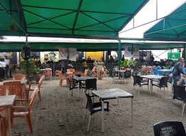 Old English Bar & Grills