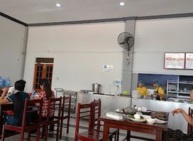 ဓနုဖြူဒေါ်စောရီ