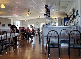 Seashore Restaurant & Blue Rock Lounge