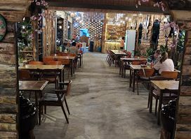 Wood House Restaurant