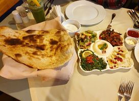 Jadiriyah Floating Restaurant