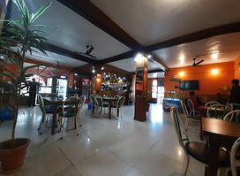 Zeyana Restaurant & Bar