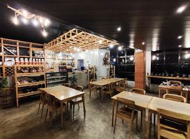 Bistro Lokal