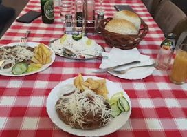 Kafana „Nine"