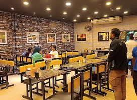 মেজ্জান হাইলে আইয়ুন-মুরাদপুর