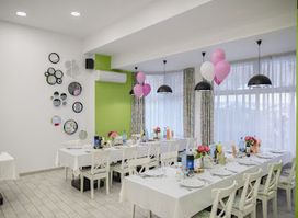 Family Restaurant