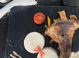 La Gallery Restaurant