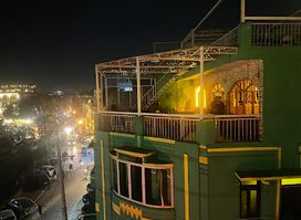 Chit Chaat / Your Local Restaurant