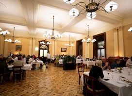 Strangers' Restaurant