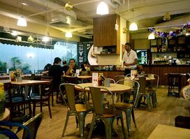 Buddy Hoagies Steak & Grill Restaurant (Bukit Timah)