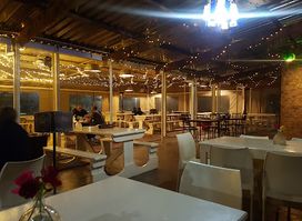 Tin Roof Bucket Bar and Bistro