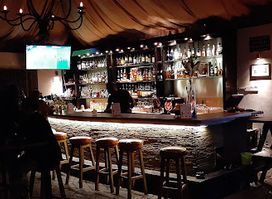 Que Pasa Bar & Bistro