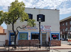 Pacifica Pizza
