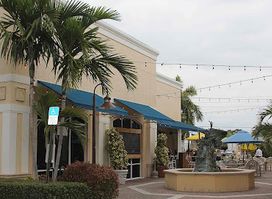 Old Florida Bar & Grill
