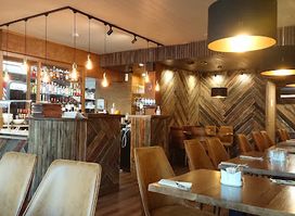 M6 Dining