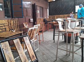 Kanyua Sports Bar & Restaurant