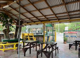 Kool Vybes Bar And Jerk Center a great jerk joint that offers mouth watering cuisines,jerk to perfection.