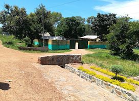 YAMIKANI RESTAURANT, RESTHOUSE, BOTTLE STORE