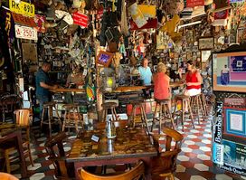 Charlie's Bar and Restaurant