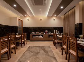 Madras Spice Restaurant - Egmore