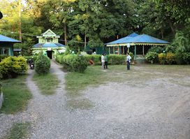 The Greenpark Restaurant And Bar