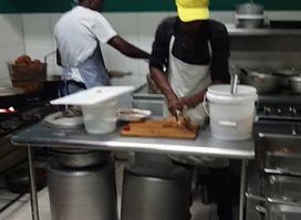 Mally's Restaurant