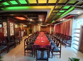 Royal Chef Restaurant & Party Center