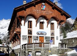 Bar Vineria Walser