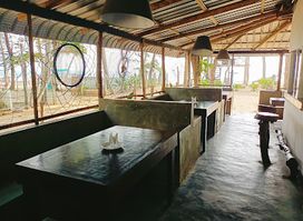 Waves Sea Food Restaurant