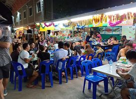 Ton Pore Plaza Restaurant