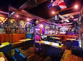 Happy Elefante - Bar, Grill & Music
