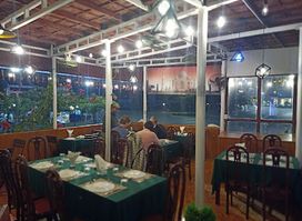 Indian master food restaurant Ha Long Bai chay
