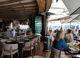 Koi Broadbeach