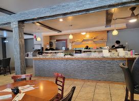Blue Moon Asian Cuisine & Sushi Bar