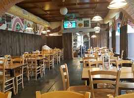 Centimeter VII Restaurant bei den Stadtbahnbögen