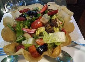 Layalina Resto Cafe