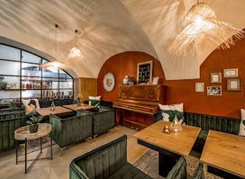 Poetika bistro & coffee & wine